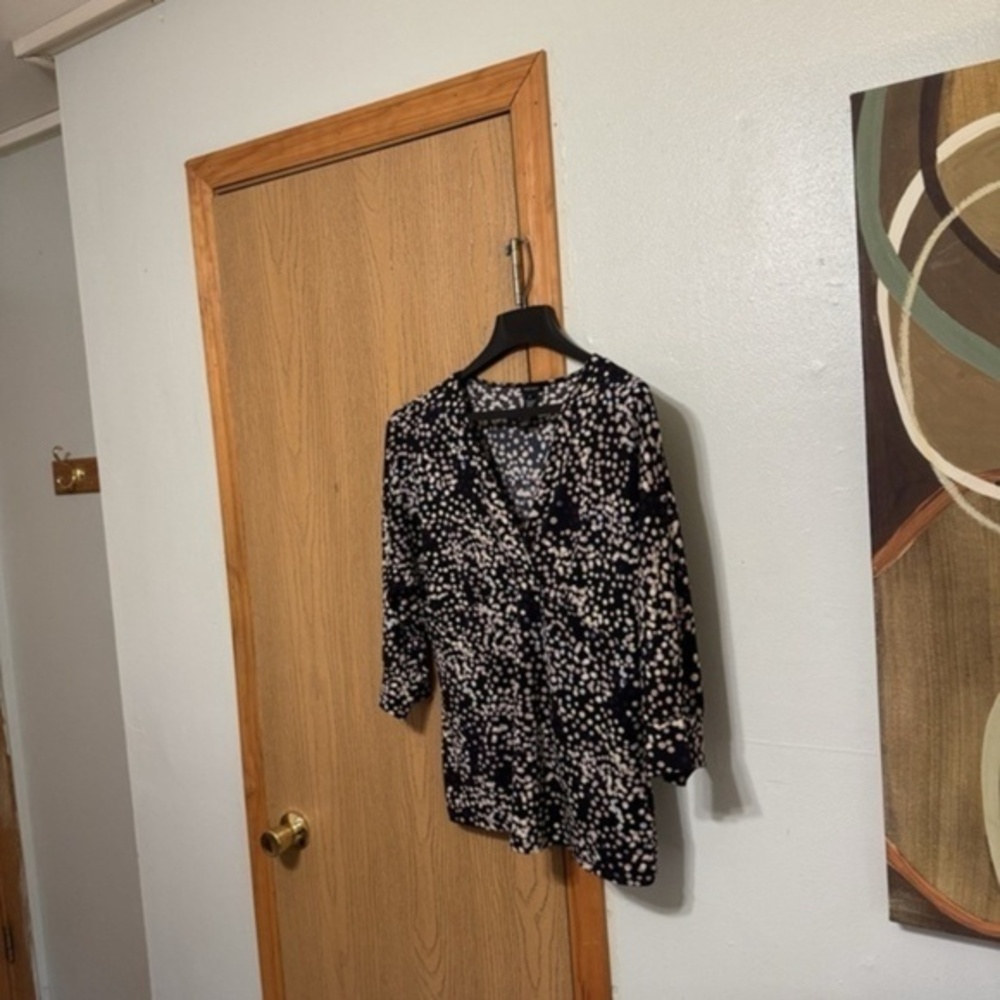 Nine West XL Multi-Color w/Geometric Print 3/4 Sleeve Faux Wrap Blouse - EUC
